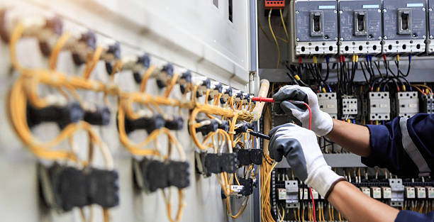 Professional Electrician technician working in Upper Nyack, NY